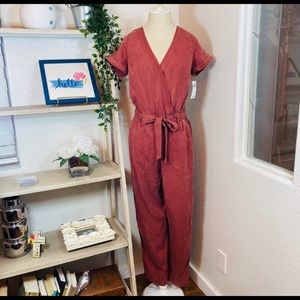 NWOT Abercrombie jumpsuit